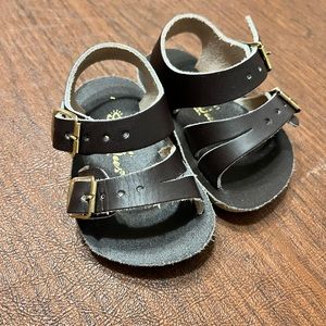 Brown Sea Wees Sandals. Size 1